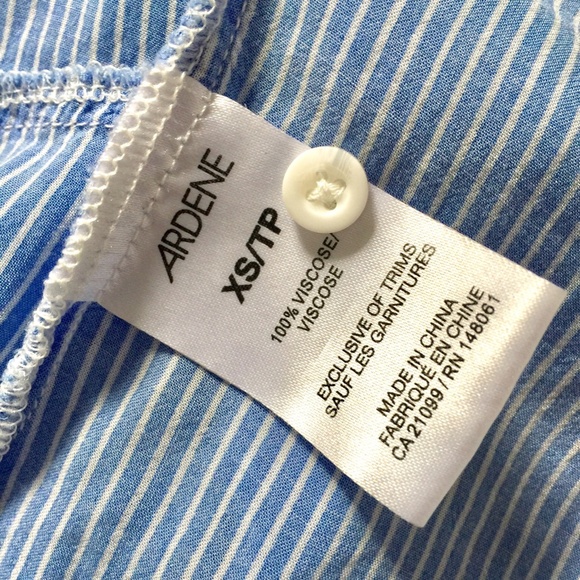 Pinstripe Blue Sleeveless Collar Top - Picture 5 of 6